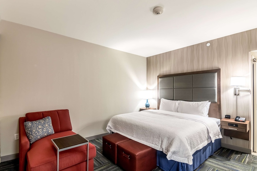 Hampton Inn Oklahoma City Northeast - photo 9