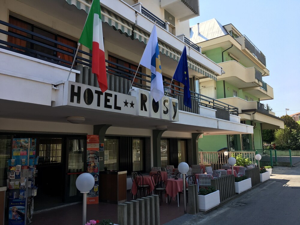 Hotel Rosy — hotel in San Mauro A Mare