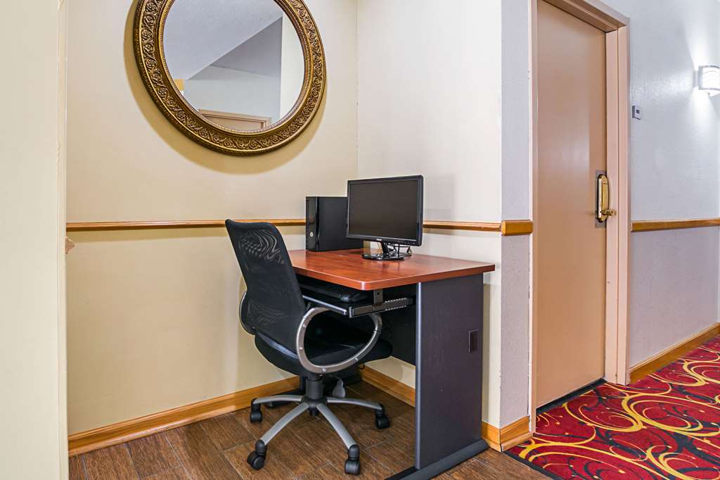 Quality Inn & Suites Greensburg I 74 - photo 26