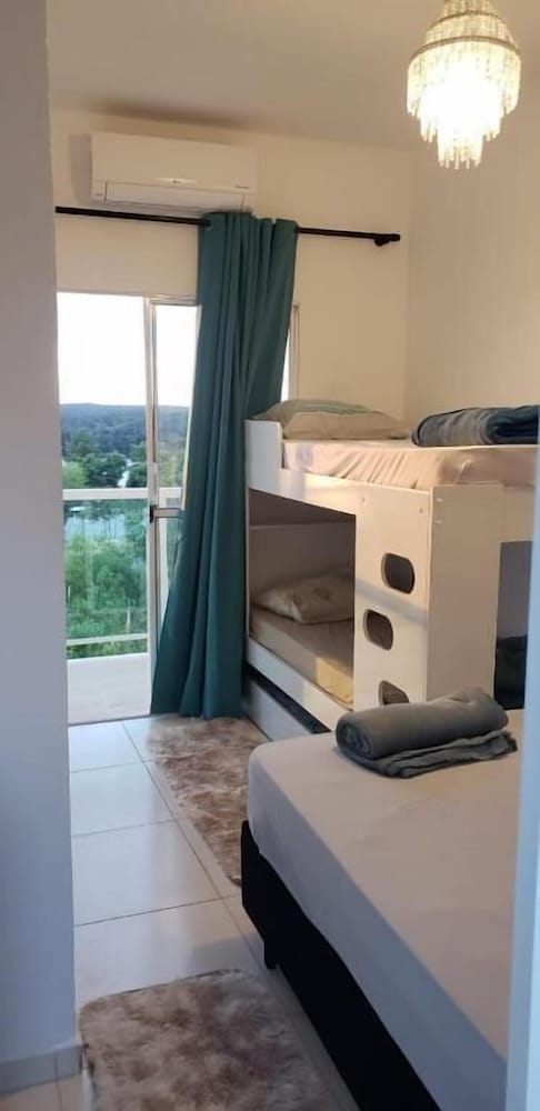 Chácara Arena JK com Piscina integrada com Sauna e Hidromassagem — Ibiuna — photo 2