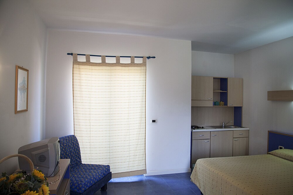 Hotel Sant'Andrea — 4-Star Luxury Hotel in Sant'andrea Apostolo Dello Ionio, Italy