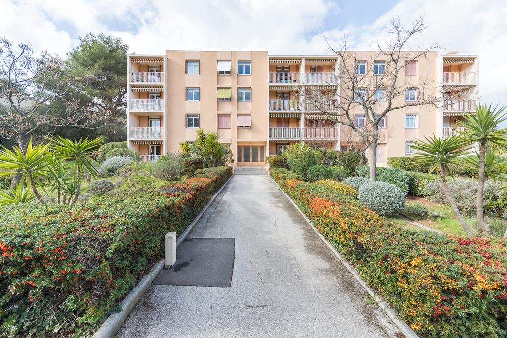 Le Logis Du Pin — Le Pradet