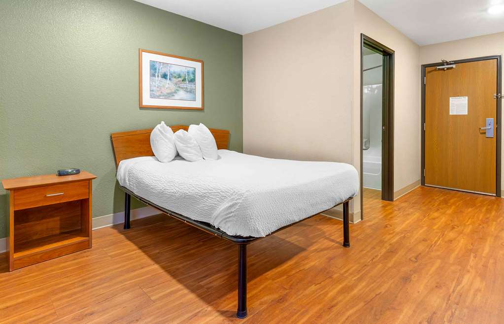 Extended Stay America Select Suites Wilmington West - photo 16