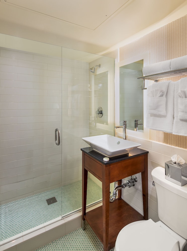 Cormorant Boutique Hotel - photo 27