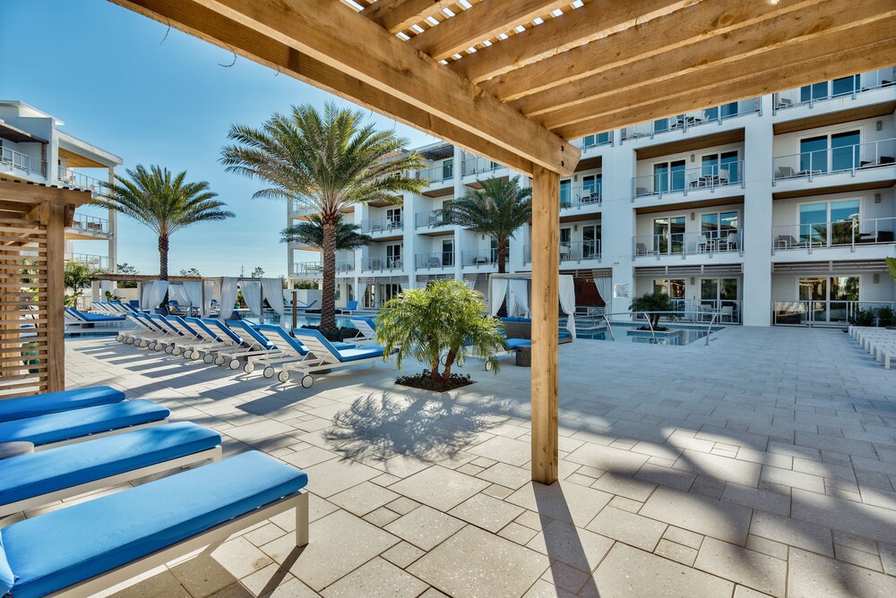 The Pointe - photo 112