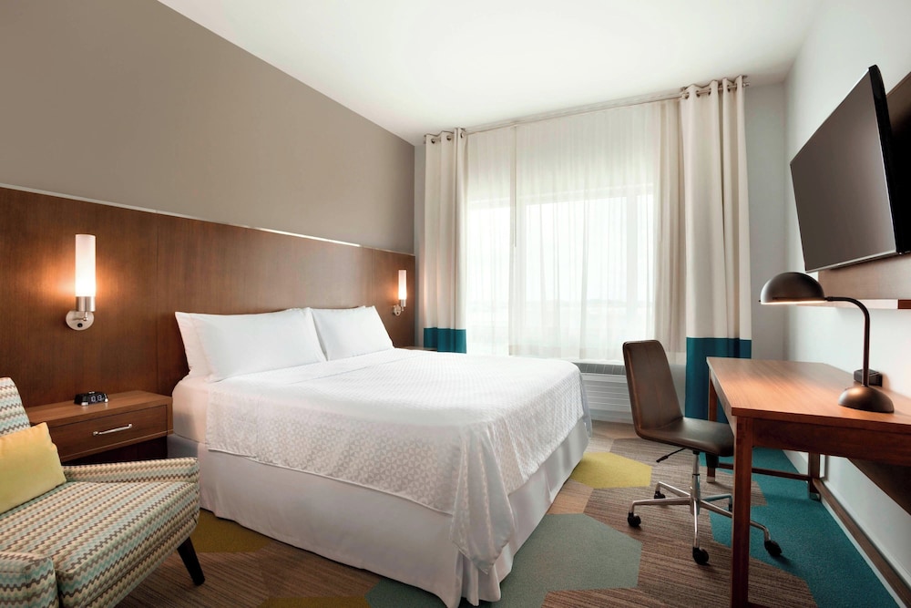 Four Points by Sheraton Miami Airport - photo 7