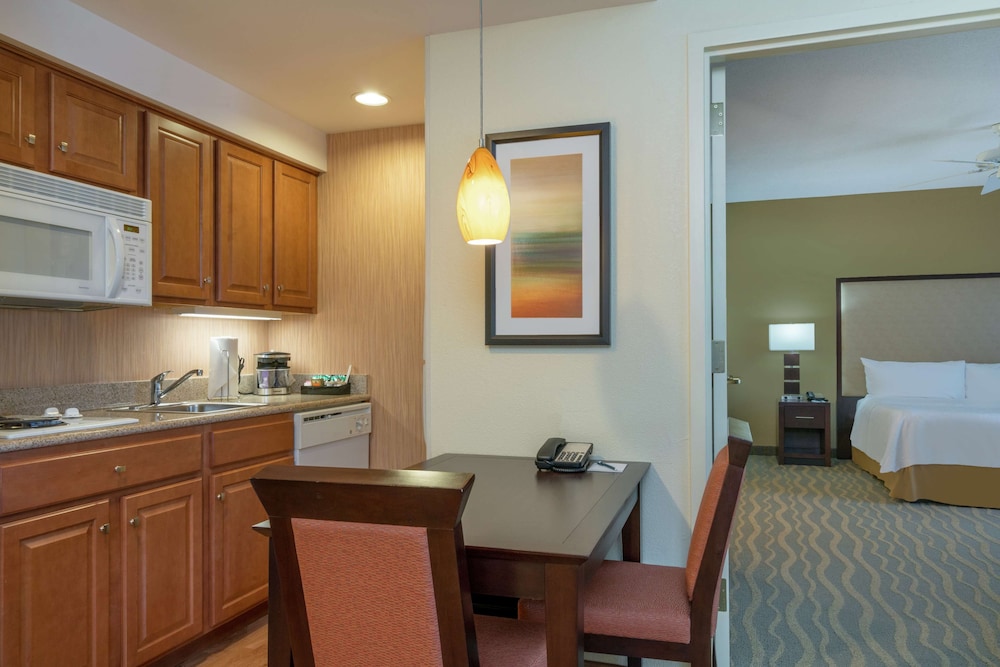 Homewood Suites by Hilton Philadelphia Valley Forge - photo 14