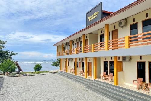 RedDoorz Plus at Pantai Sayangheulang Garut in Cikarang, Indonesia