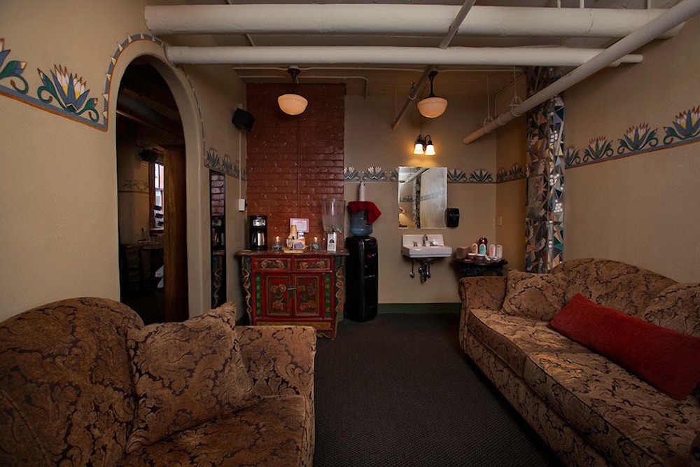 McMenamins Grand Lodge - photo 34