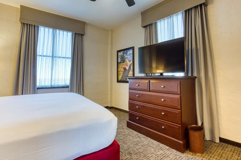 Drury Plaza Hotel San Antonio Riverwalk - photo 66