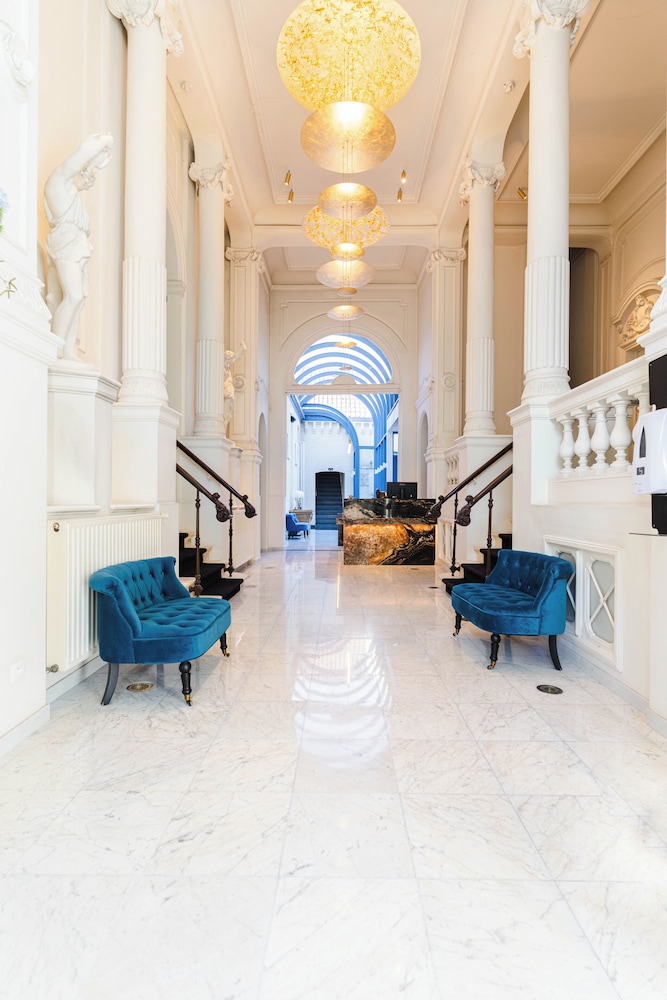 Golden Tree Hotel — hotel in Brugge