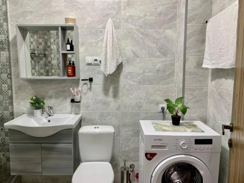 Niko Pirosmani 3 room apartment in Old Tbilisi