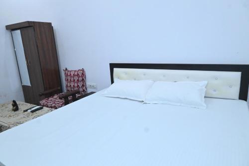 Hotel Harihar Atithi Bhawan — Bari