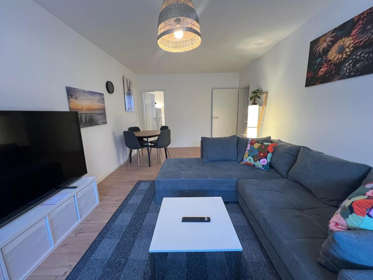 Wohnung Leverkusen I Garage I 4 Schlafzimmer — hotel in Leverkusen