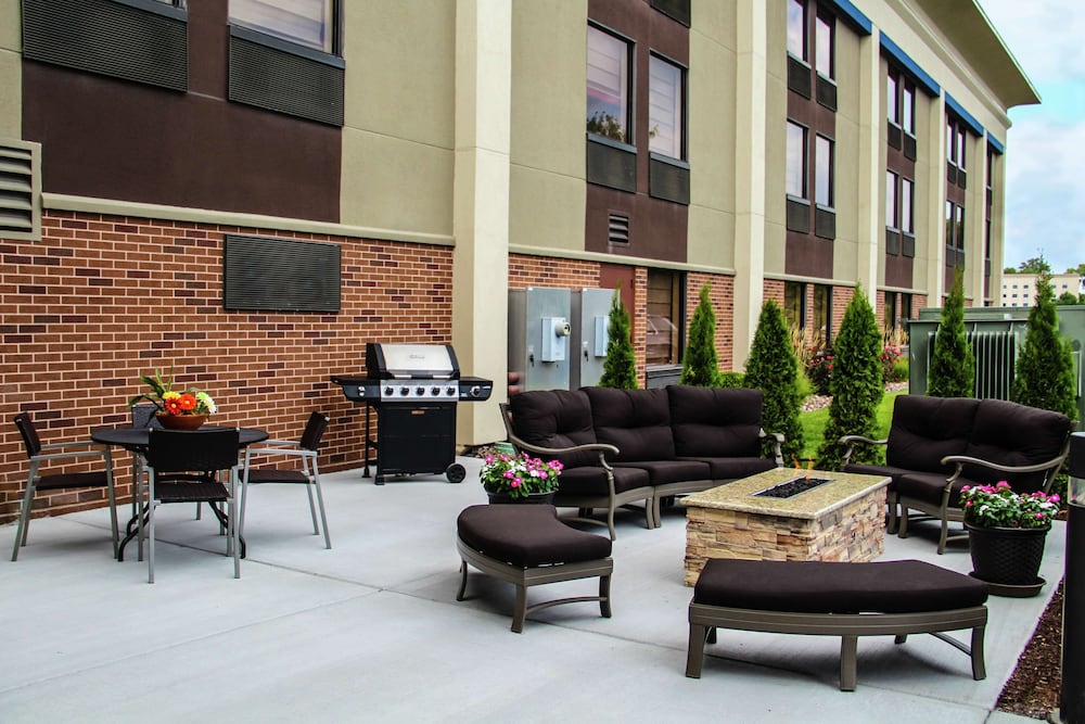 Hampton Inn Joliet I 80 - photo 35