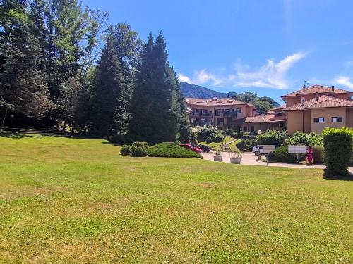 Apartment Haridian by Interhome — 4-Star Luxury Hotel in Porto Valtravaglia, Italy