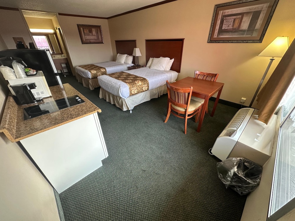 Hotel Red Rose by Townhouse Covington I 64 - photo 37