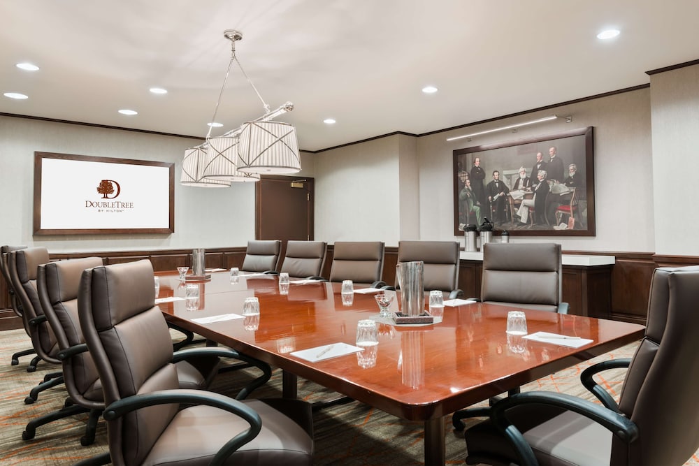 President Abraham Lincoln Springfield DoubleTree by Hilton - photo 53