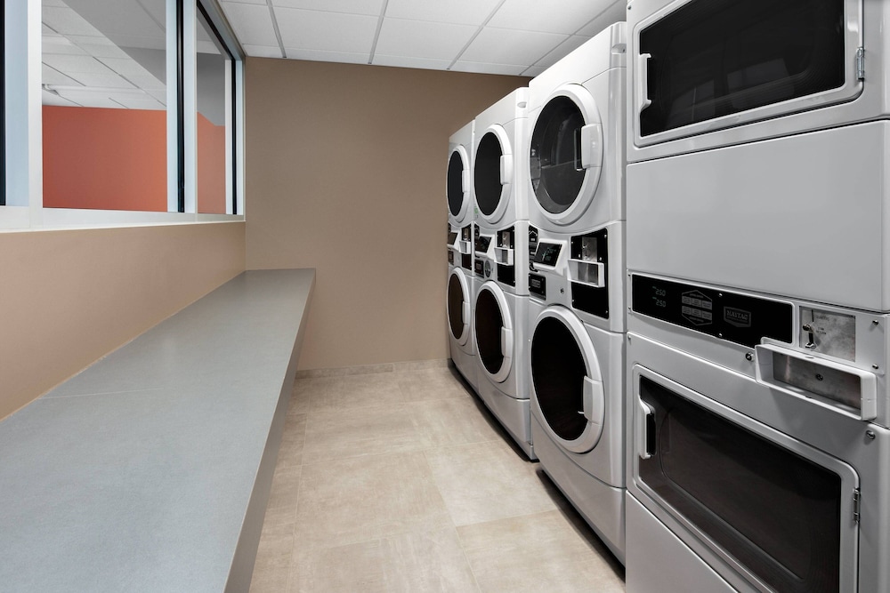 TownePlace Suites by Marriott Loveland Fort Collins - photo 23