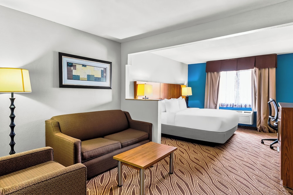Quality Inn & Suites San Antonio Airport Stone Oak - photo 16
