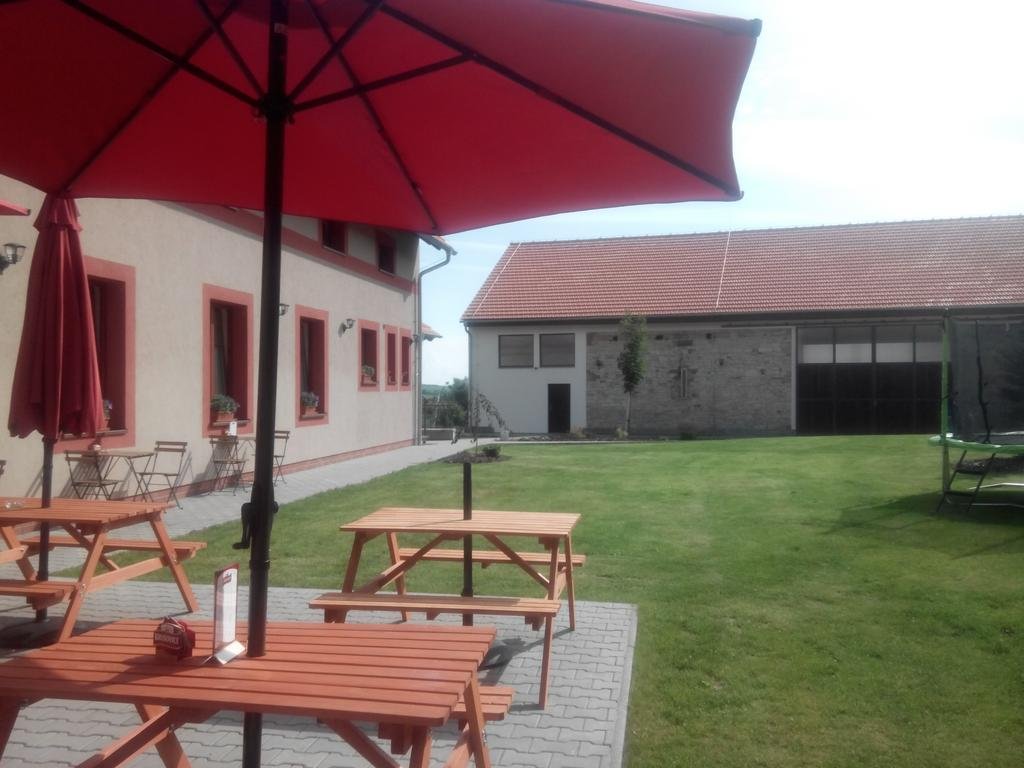 Agropenzion U Bartousku — hotel in Dubi