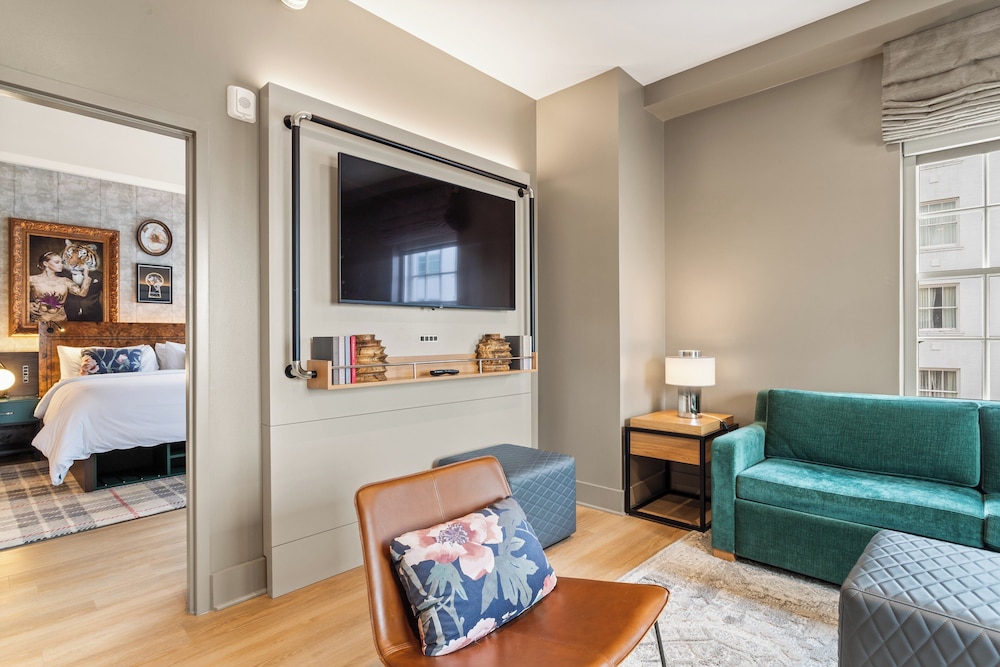 Hotel Indigo Baton Rouge Downtown by IHG - photo 28