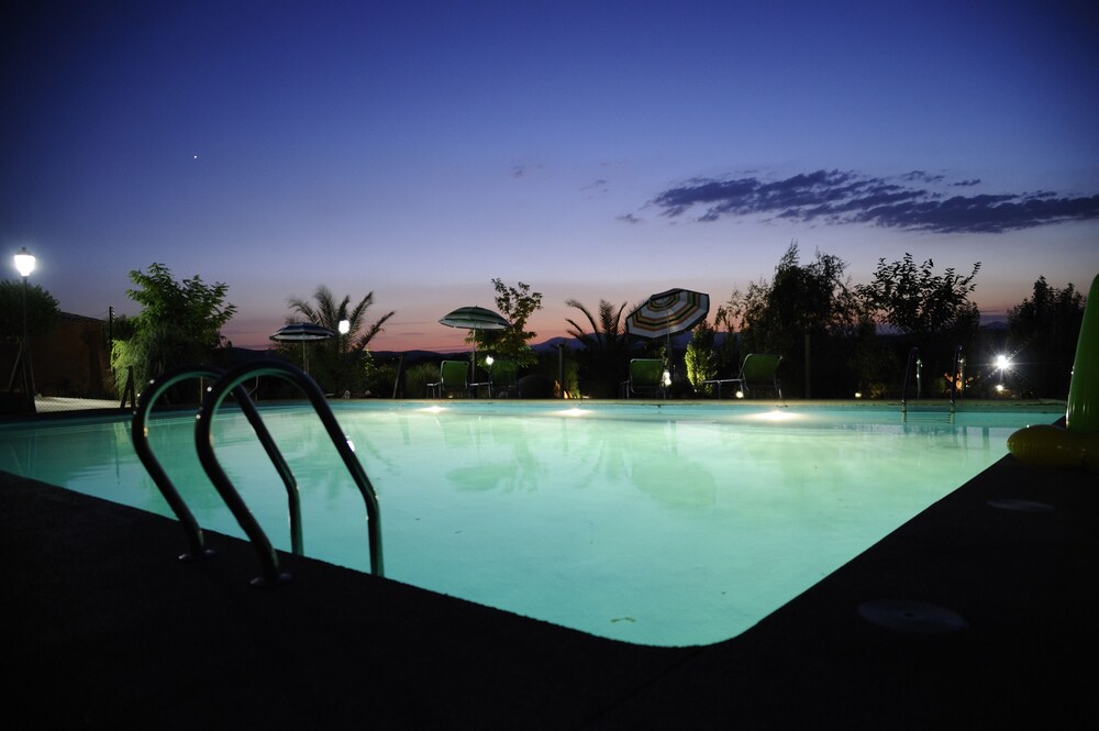 El Rincón de Cabañeros pet-friendly hotel Retuerta De Bullaque