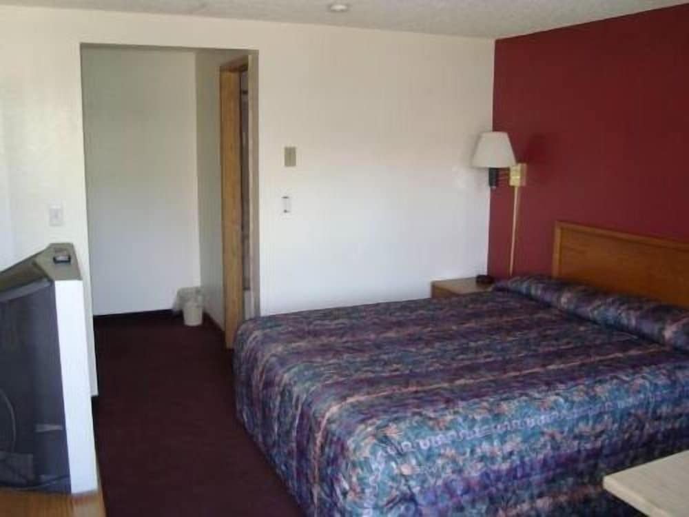 Willow Springs Motel - photo 7
