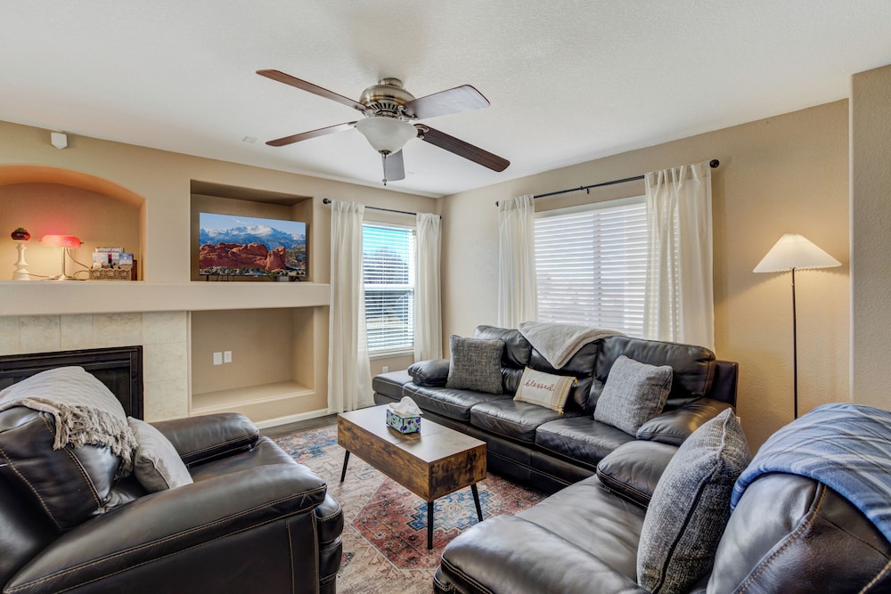 Silver Lining - last minute hotel in Colorado Springs