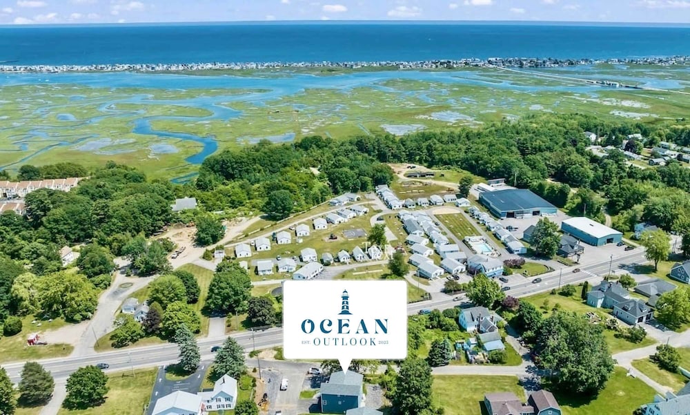 Ocean Outlook Coastal Serenity in Wells, United States