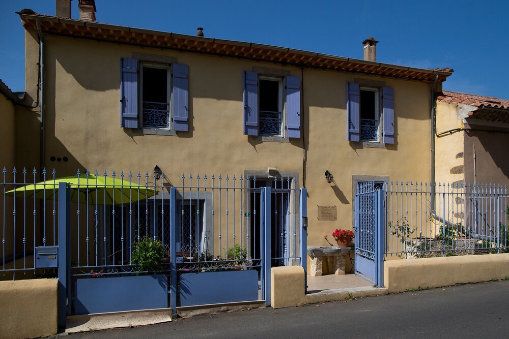 Marquise de Roc - last minute hotel in Unknown City