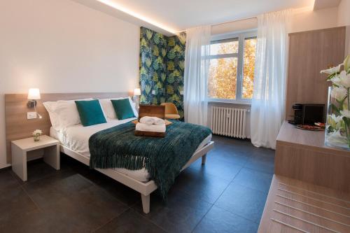 Brichett Deluxe Rooms — Alba