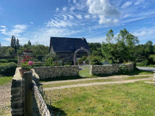Chez Marcel - carbon neutral hotel in Cahagnes