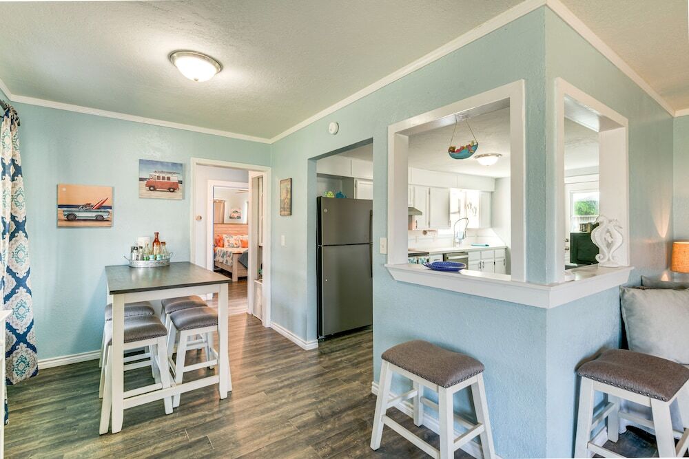 Aransas Pass Home w Fire Pit: 2 Mi to Redfish Bay - photo 6