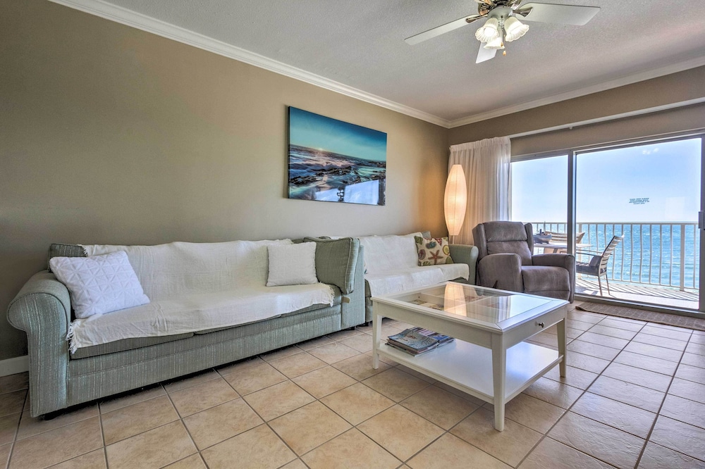 Gulf Views & Pool Access: Coral Reef Resort Condo - photo 3