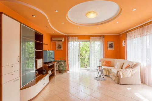 Apartment Dean — 4-Star Luxury Hotel in Umag, Croatia