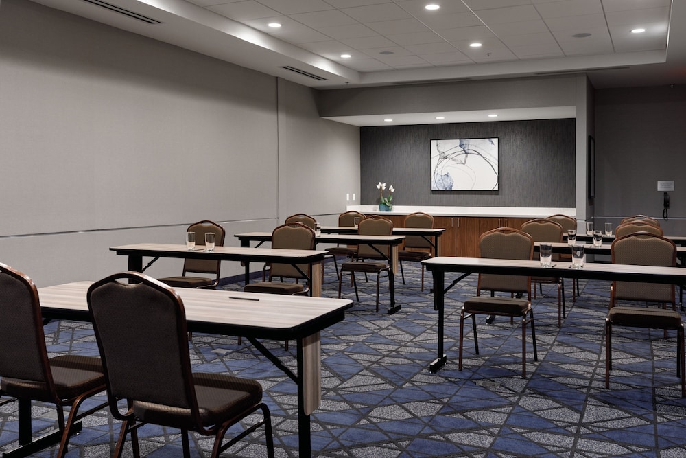 Courtyard by Marriott Richmond Scott s Addition - photo 31