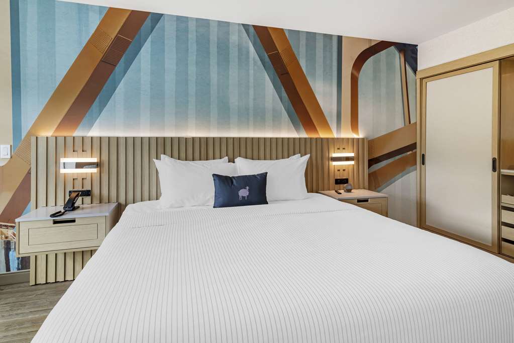 Cambria Hotel North Conway - photo 20