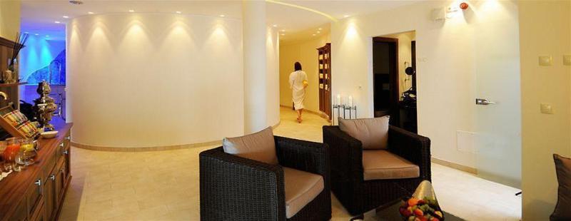 Hotel Sulfner — 4-Star Luxury Hotel in Avelengo, Italy