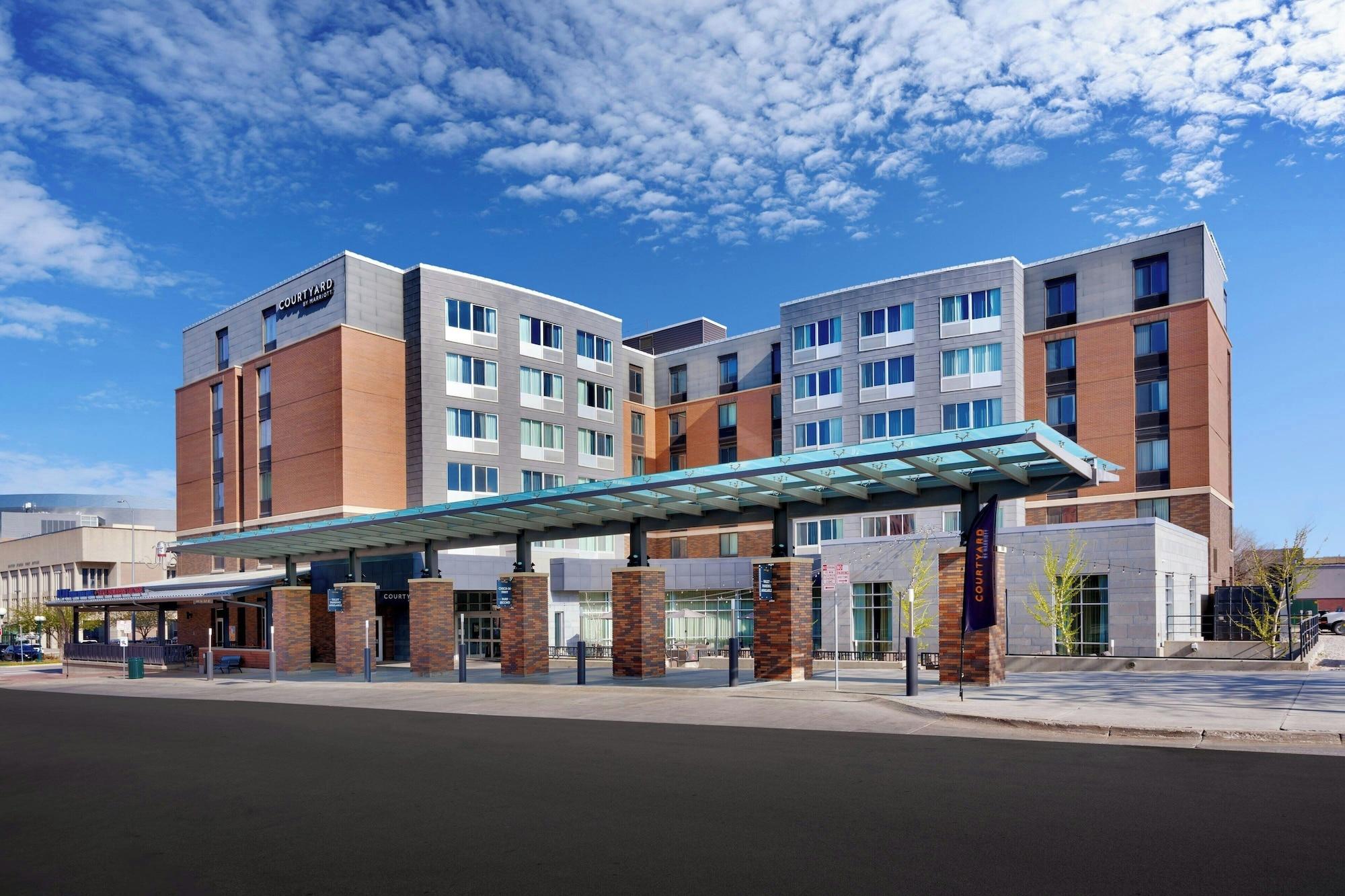 Courtyard by Marriott Lincoln Downtown - photo 6