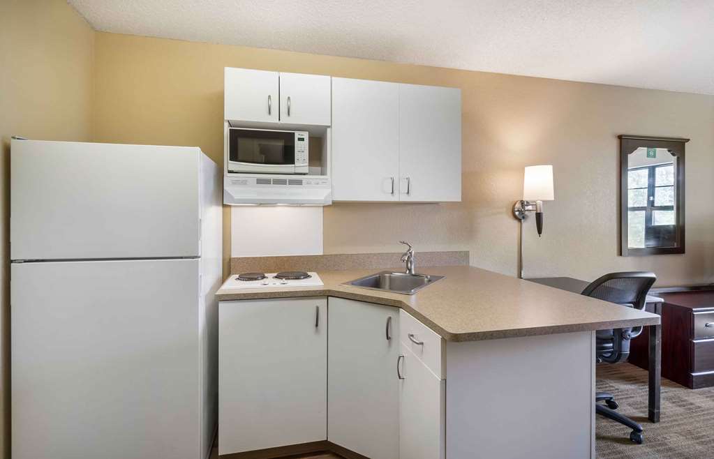 Extended Stay America Suites Tacoma South - photo 28