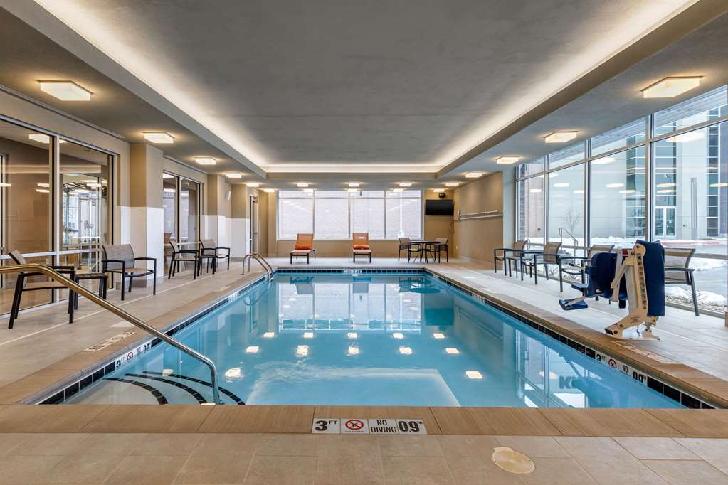 Cambria Hotel Omaha Downtown - photo 26