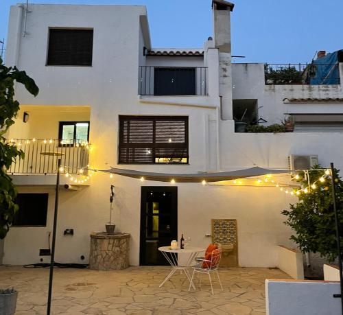 Cal Jaume Content - carbon neutral hotel in Unknown City