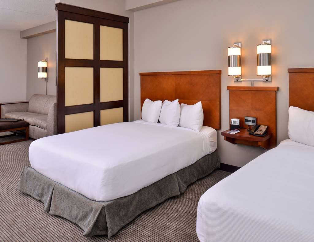 Hyatt Place Garden City - photo 7