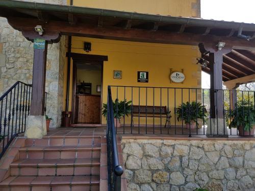 El Pedroso — Santillana — photo 4