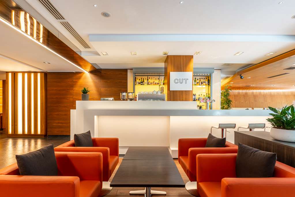 מזון ומשקאות