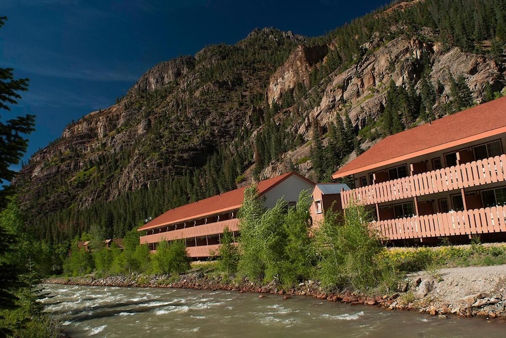 Hot Springs Inn - photo 100