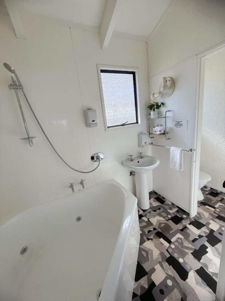 Cortez Motel — hotel in Whakatane