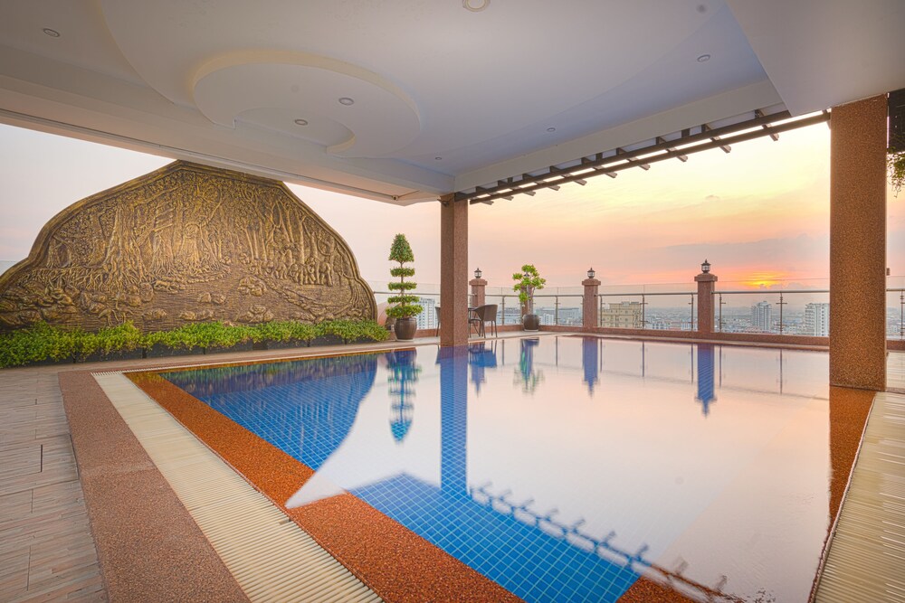 Queen Mansion - last minute hotel in Phnom Penh