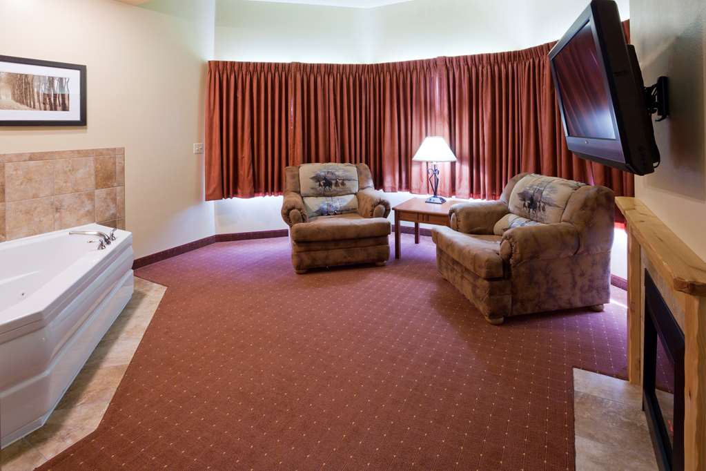 AmericInn by Wyndham Fargo Medical Center - photo 27